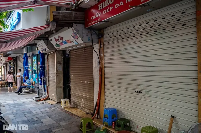 Nhiều hộ kinh doanh đóng cửa