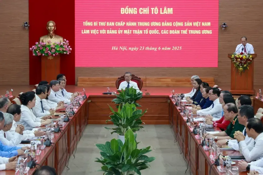 Tổng Bí thư trao quyết định thành lập Cơ quan Ủy ban T.Ư MTTQ Việt Nam - 2