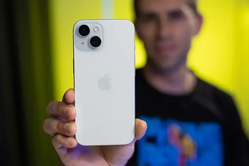 Mức giá iPhone 15 giảm thấp kỷ lục trên thị trường Việt Nam