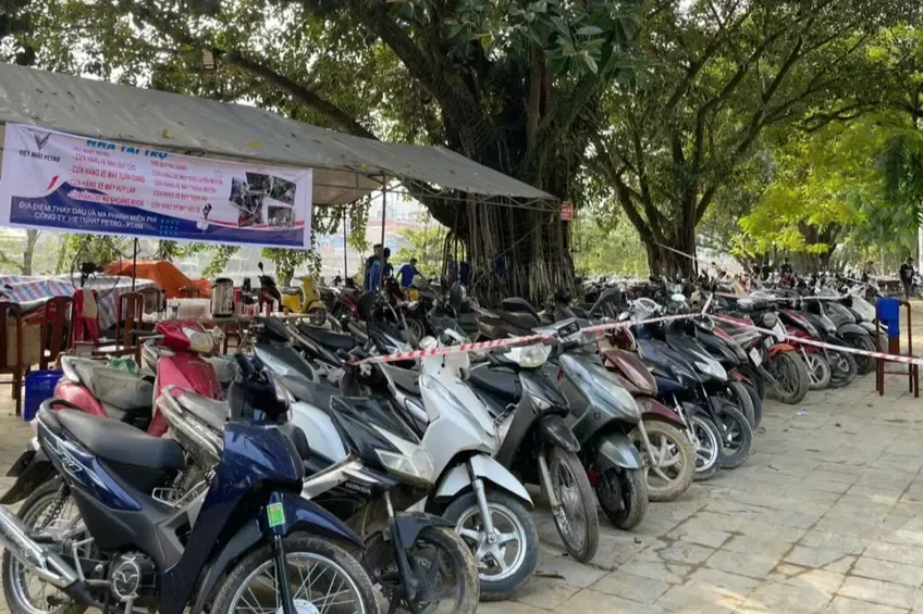 Hàng Nghìn Xe Máy Hỏng Sau Lũ, 50 Thợ Sửa Chữa Miễn Phí Tại Hà Giang